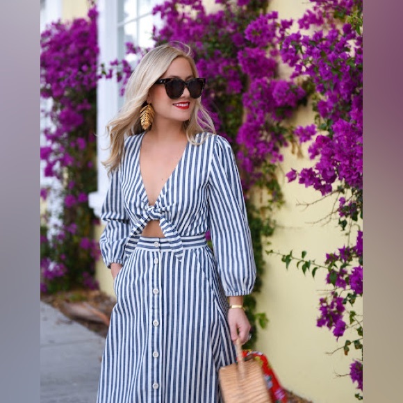 Madewell Dresses & Skirts - MADEWELL Blue and White Stripe Cut Out Midi Dress